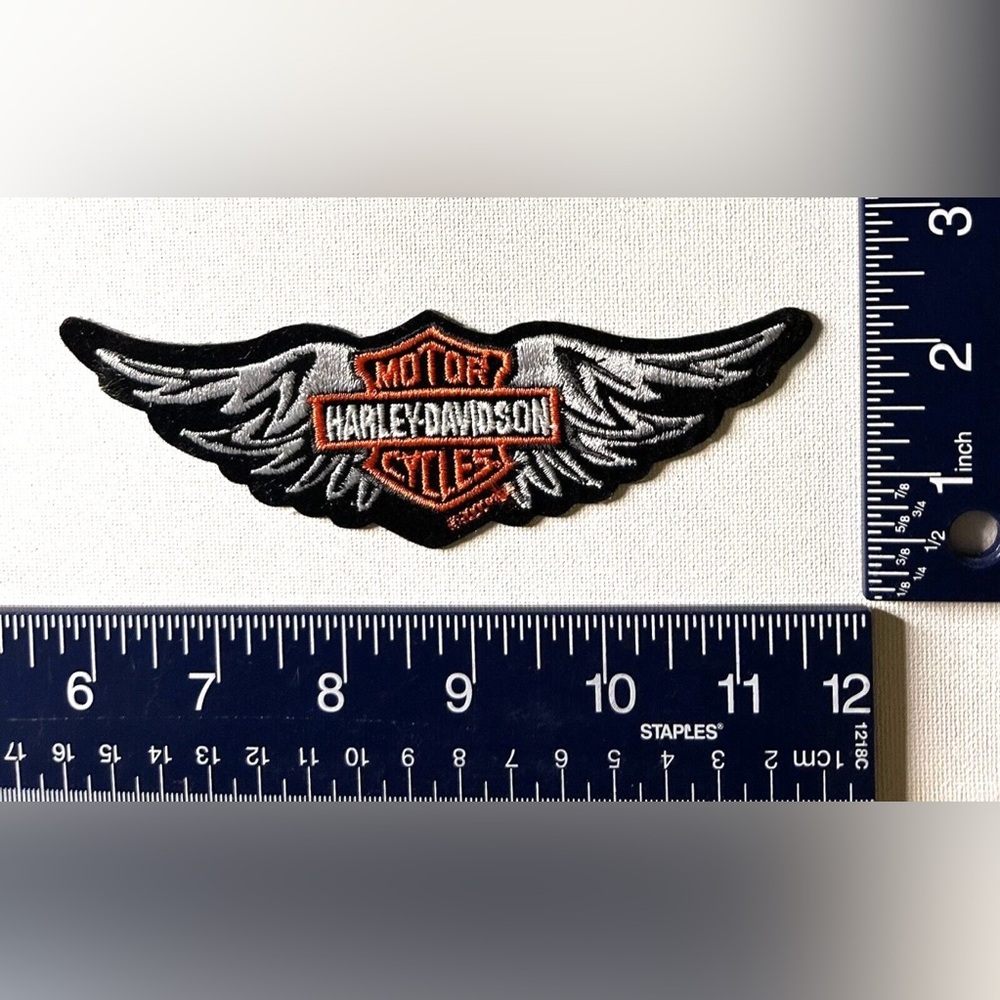 Authentic Vintage Harley-Davidson Rare Silver Wings Bar Shield tribal patch med.